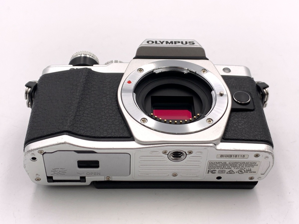 オリンパス OM-D E-M10 MarkII ボディ シルバー