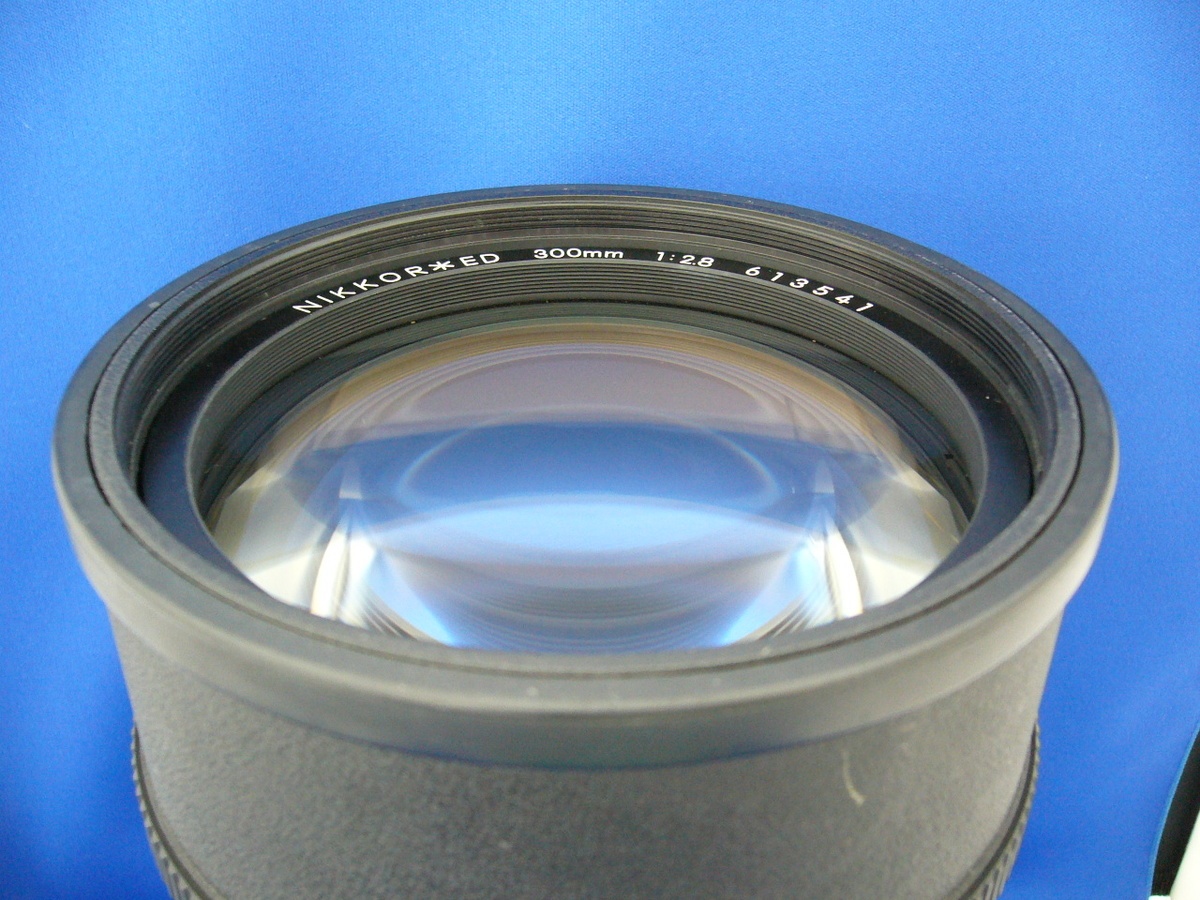 ニコン Ai-S Nikkor 300mm F2.8 ED IF 旧