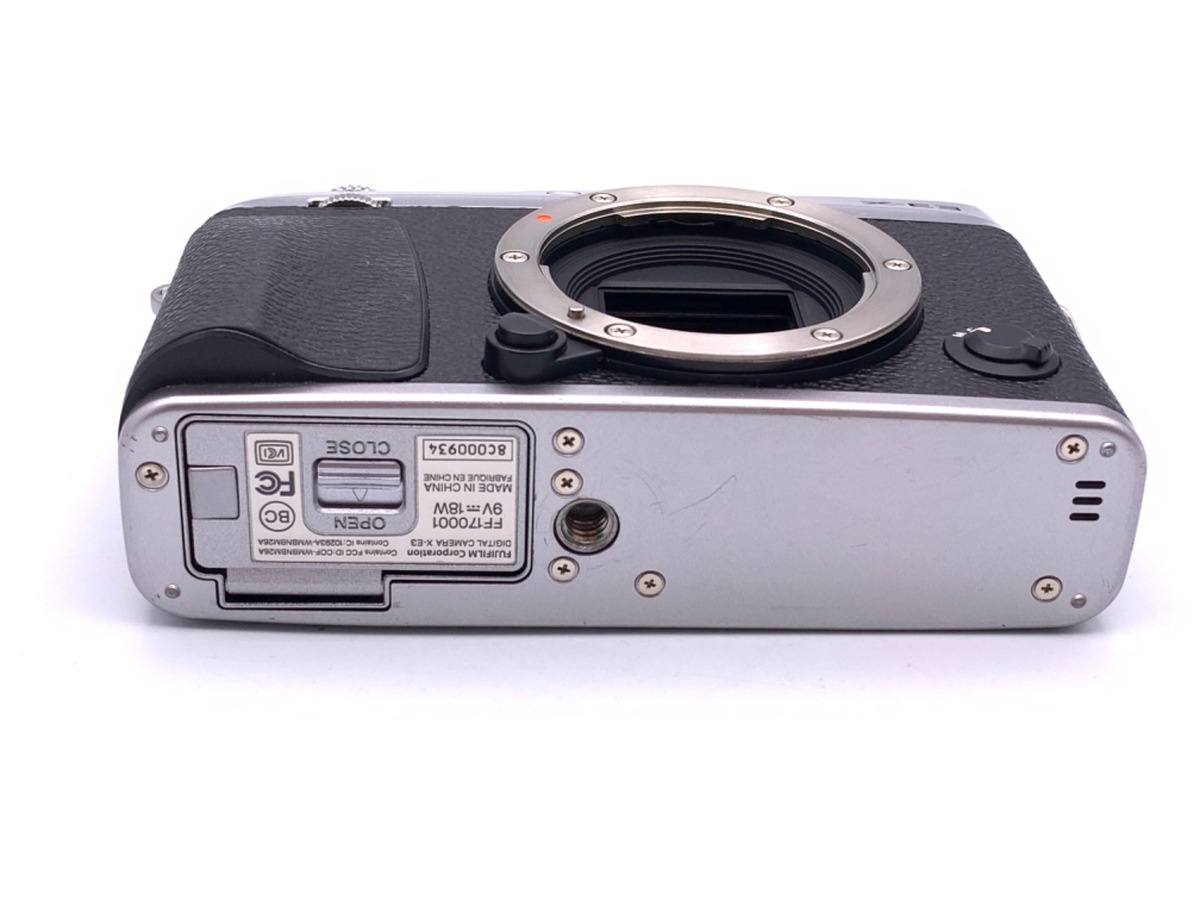 フジフイルム X-E3 ボディ シルバー