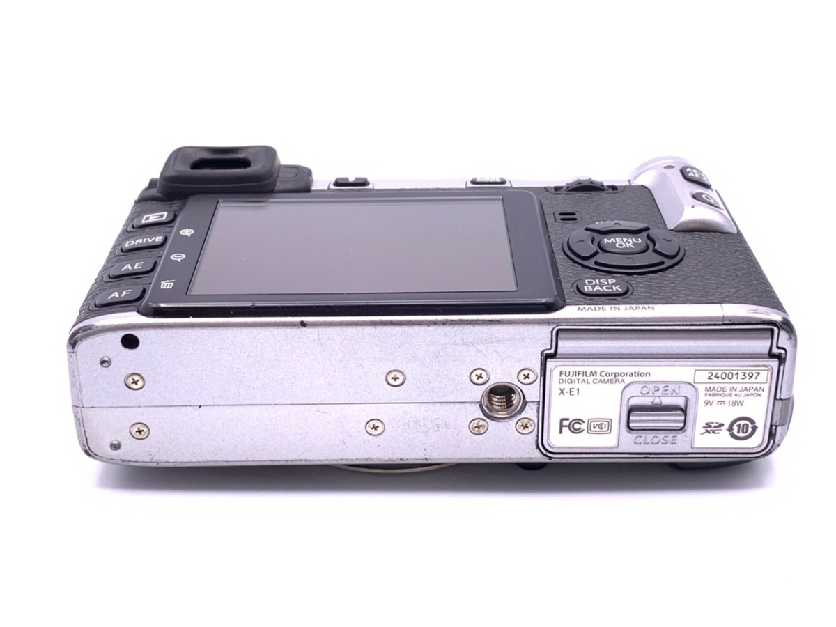 フジフイルム X-E1 ボディ シルバー