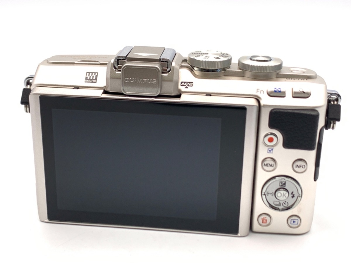 オリンパス PEN Lite E-PL7 ボディ シルバー