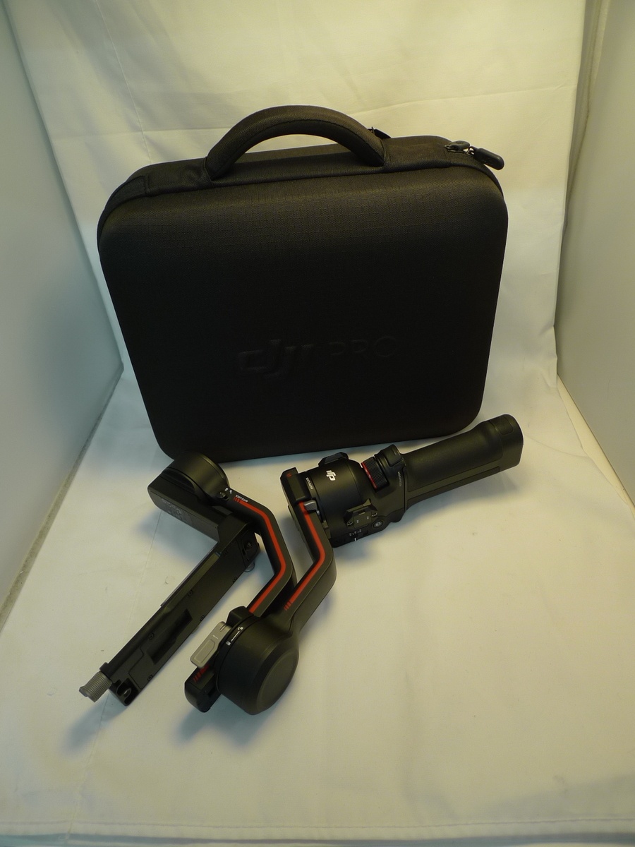 DJI RS3 Combo 一眼レフ・ミラーレス用スタビライザー H7110A