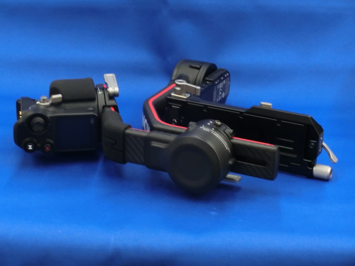 DJIジャパン RS 2 一眼レフ・ミラーレス用スタビライザー RS2CP1