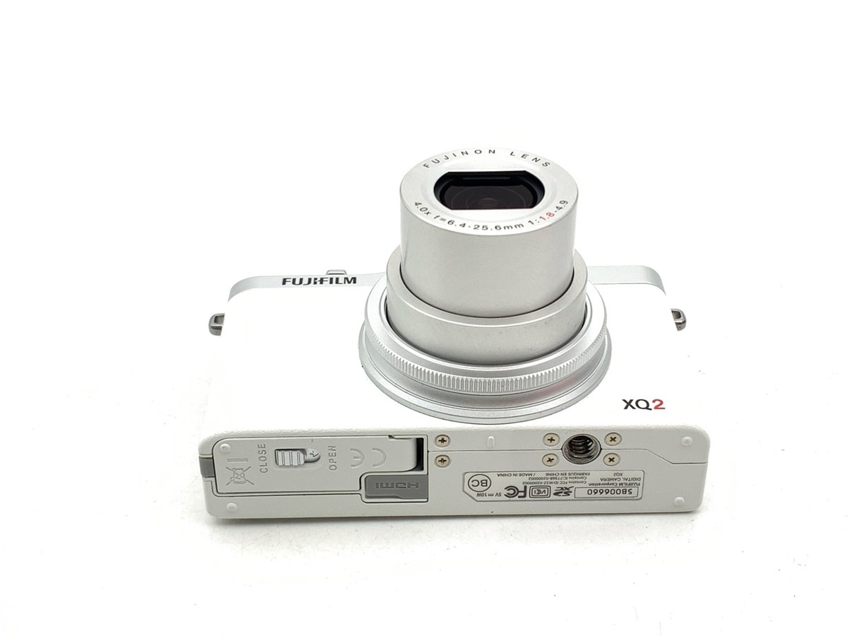 フジフイルム XQ2 ホワイト