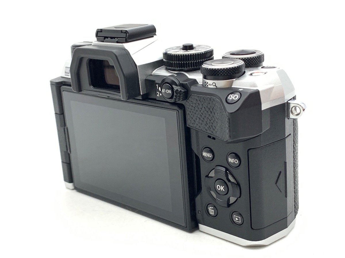 OM SYSTEM OM-5 Mark II ボディ シルバー