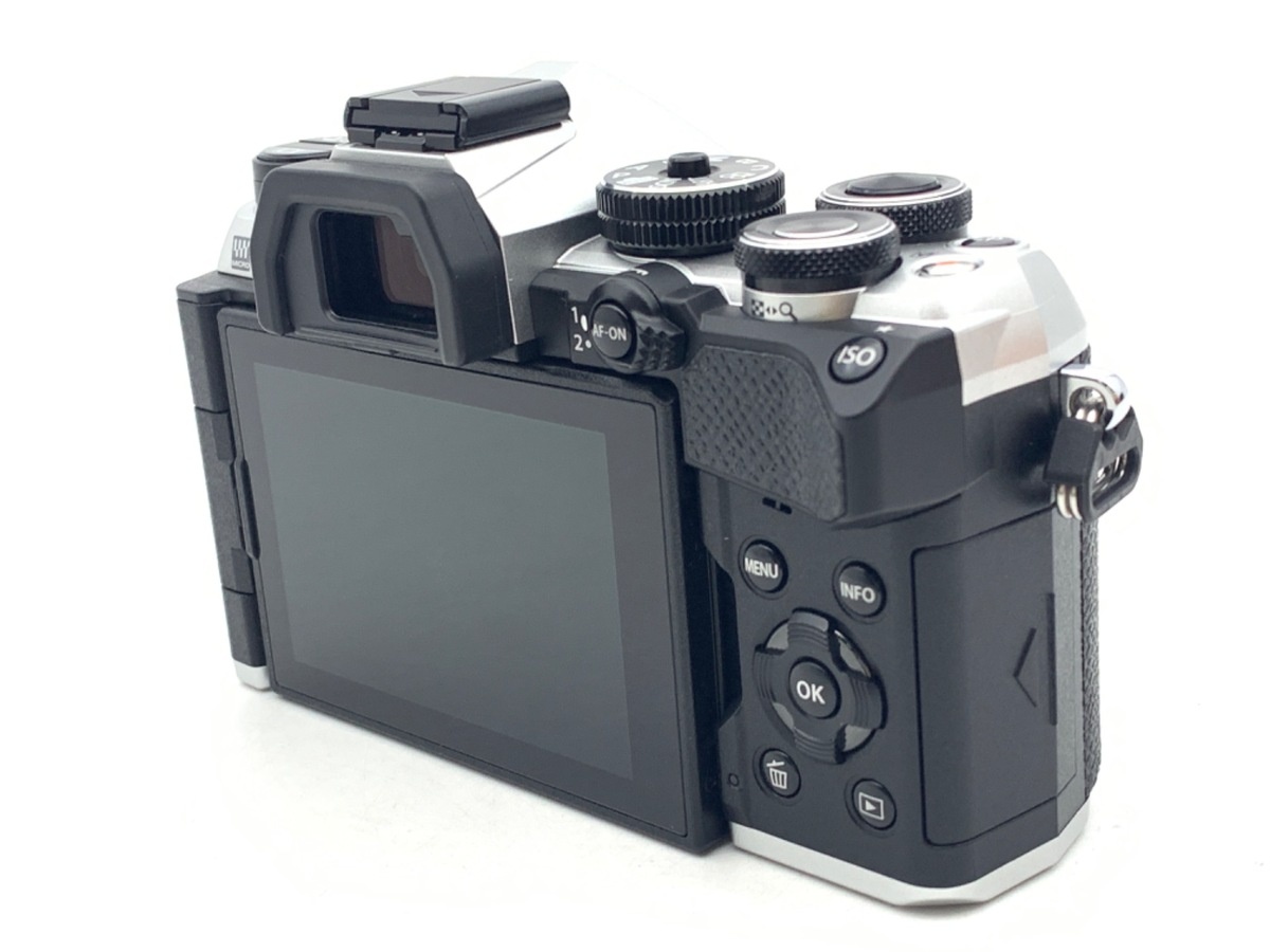 OM SYSTEM OM-5 Mark II ボディ シルバー