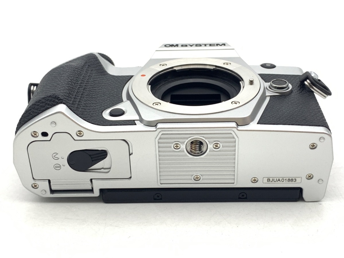 OM SYSTEM OM-5 Mark II ボディ シルバー
