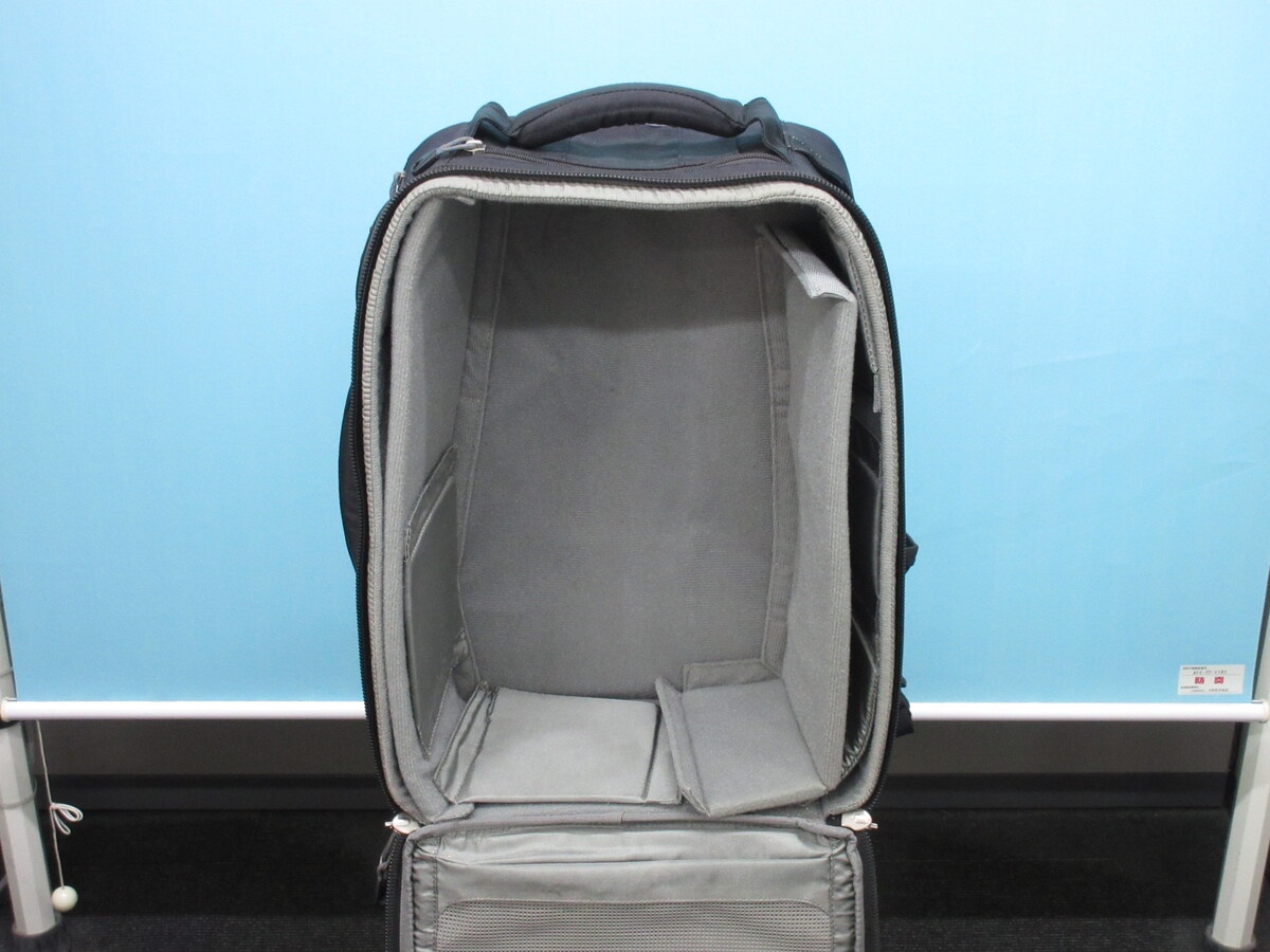 シンクタンクフォト エアポート コミューター