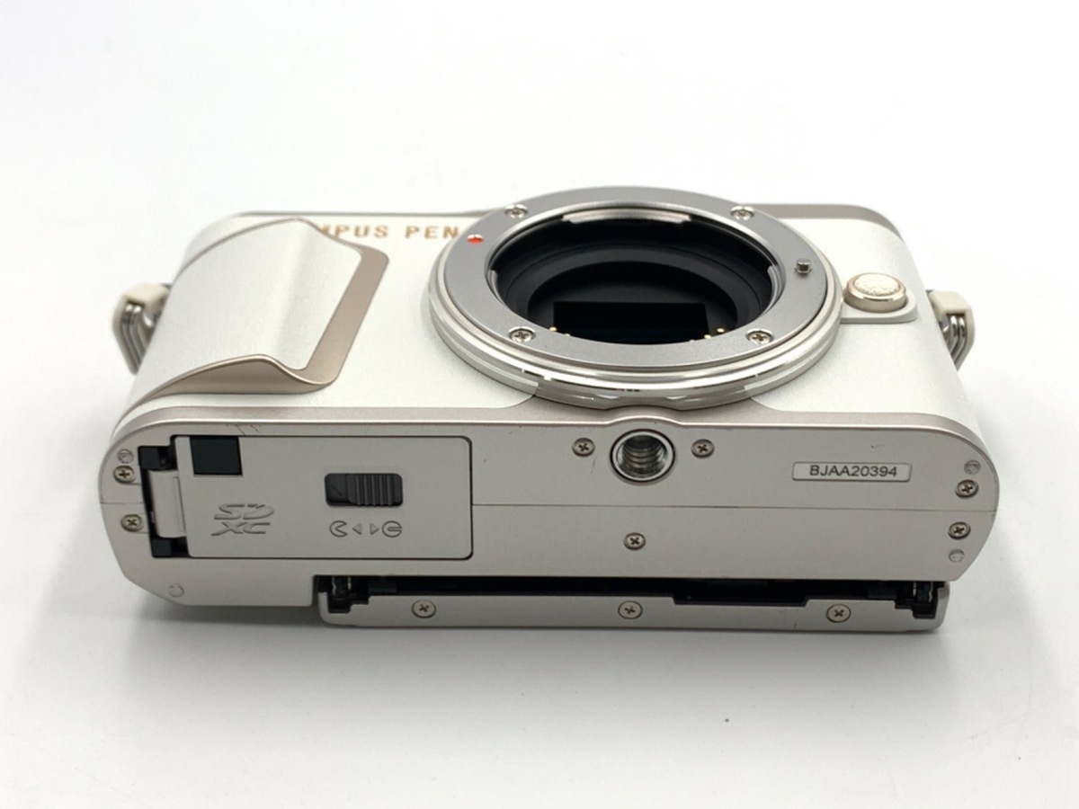 オリンパス PEN E-PL10 ボディ ホワイト