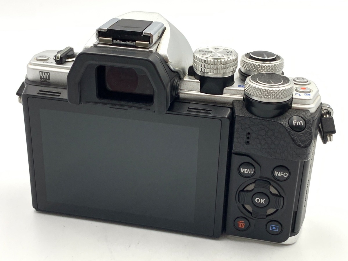 オリンパス OM-D E-M10 MarkII ボディ シルバー
