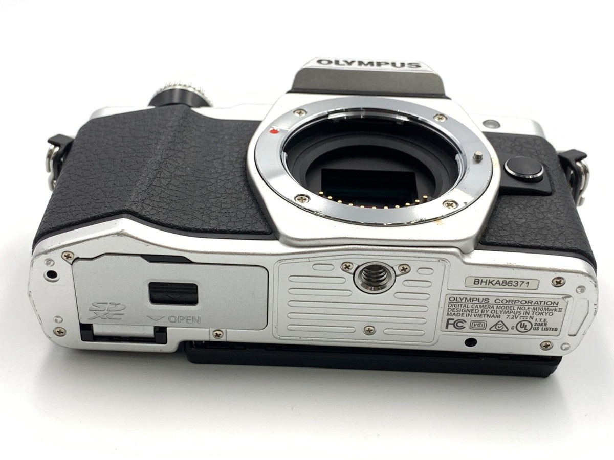 オリンパス OM-D E-M10 MarkII ボディ シルバー