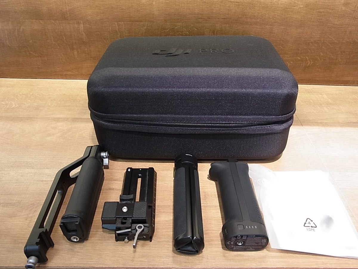 DJI RS4 Pro 一眼レフ・ミラーレス用スタビライザー RS4004