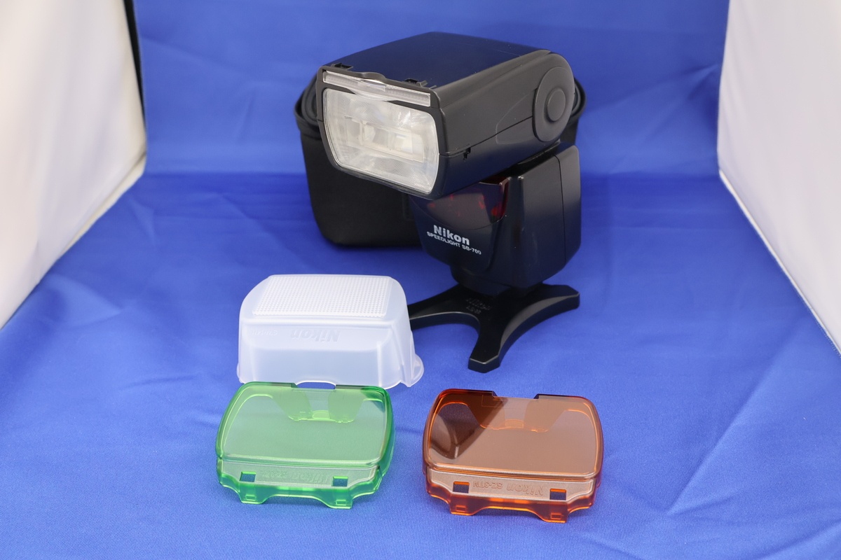 ニコン スピードライト SB-700