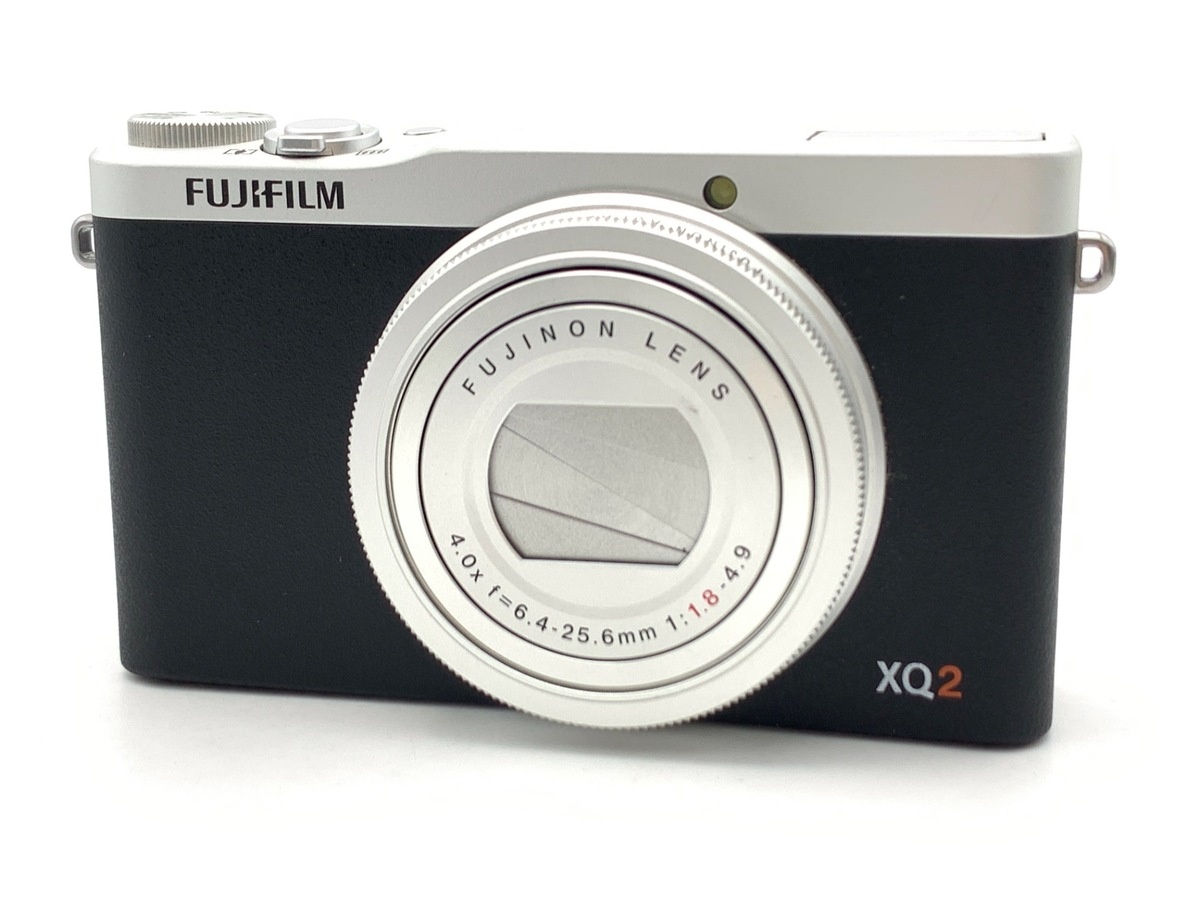 フジフイルム XQ2 シルバー