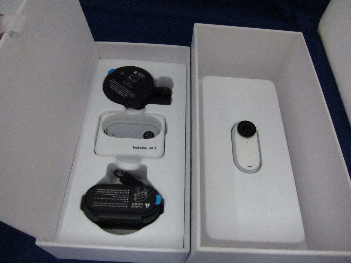 Insta360 GO 3(64GB)アークティックホワイト(CINSABKA_GO301)