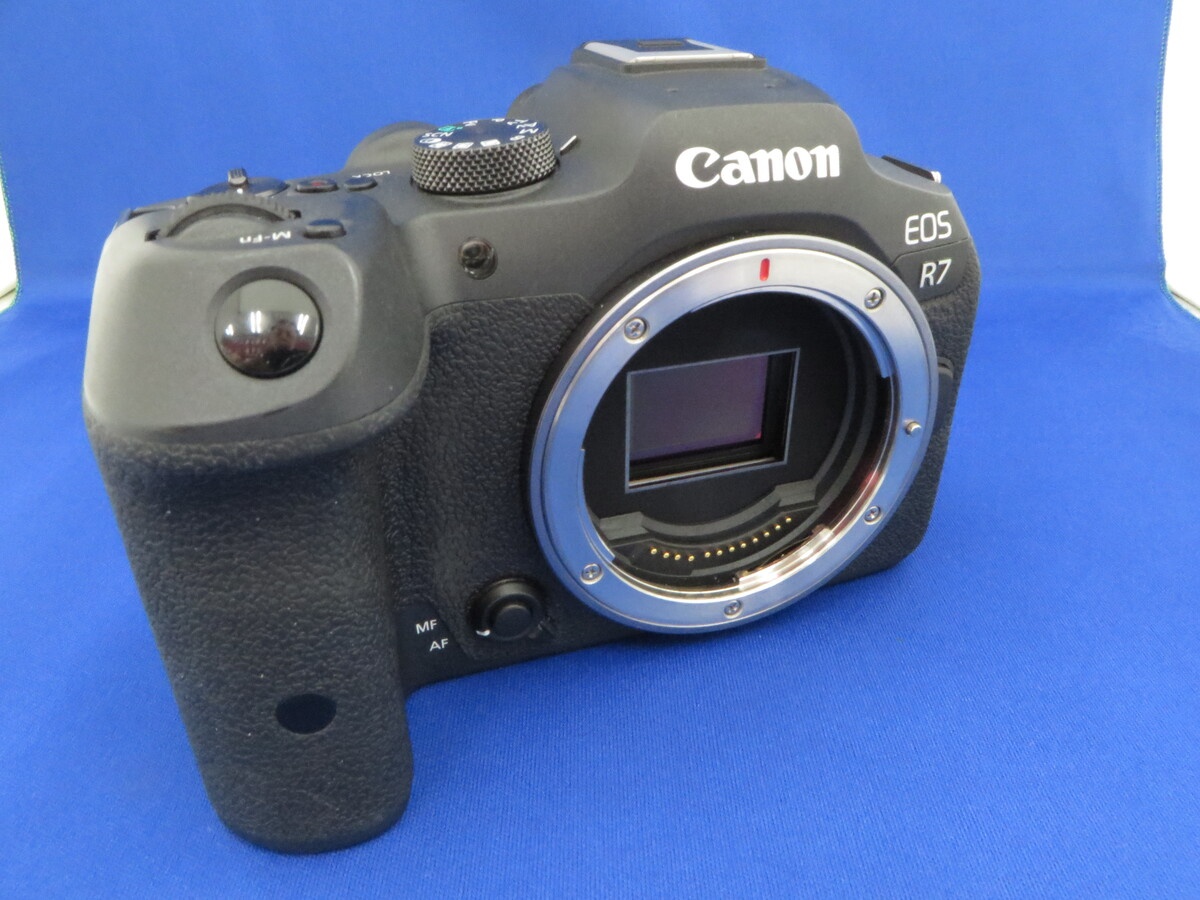 キヤノン EOS R7 ボディ