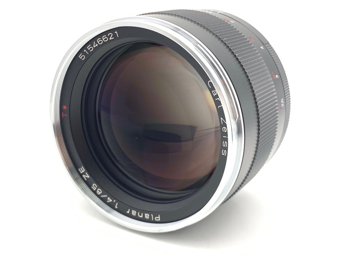 コシナ PLANAR T*1.4/85 ZE