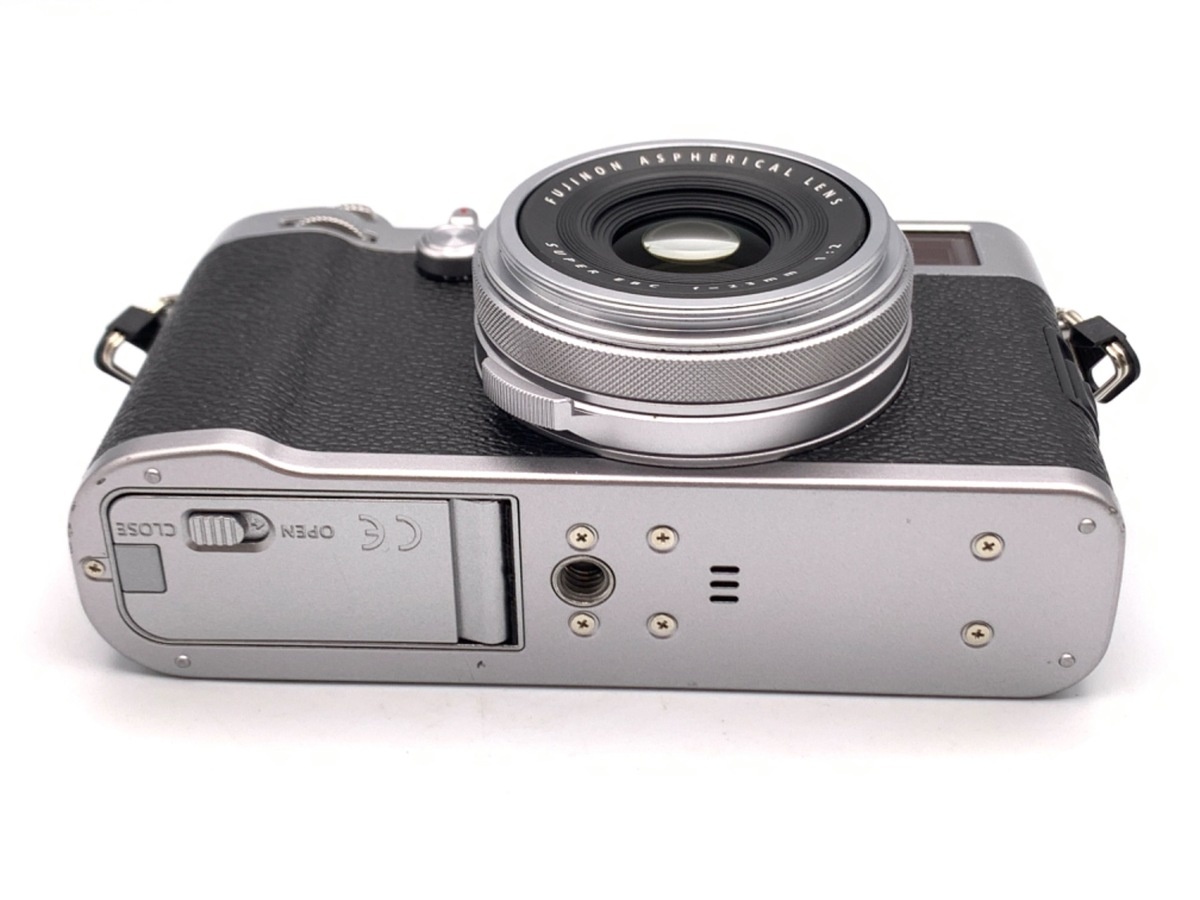 フジフイルム X100F シルバー