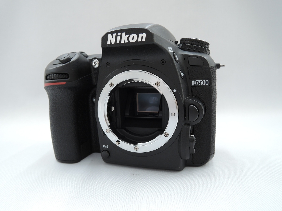 ニコン D7500 ボディ