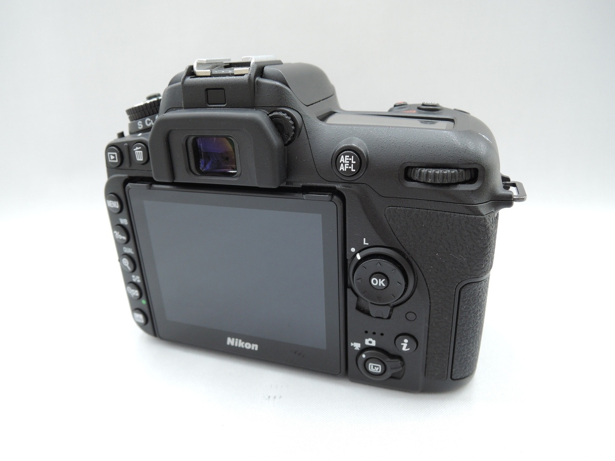 ニコン D7500 ボディ