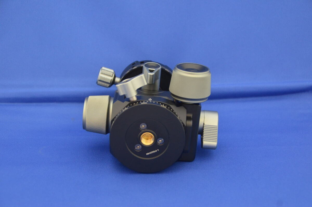 レオフォト G4+NP-60 ギア雲台