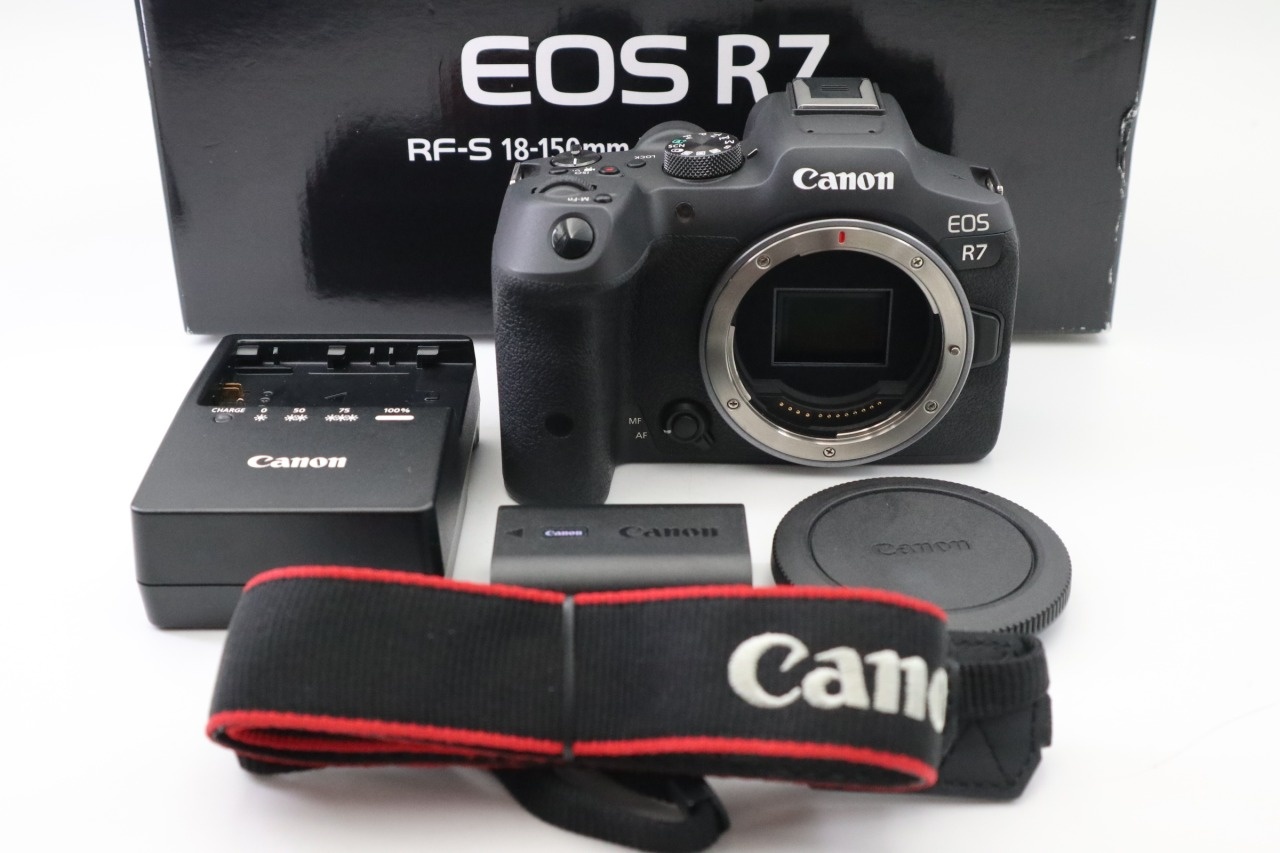 EOS R7 ブラックボディ ミラーレス 元箱付き