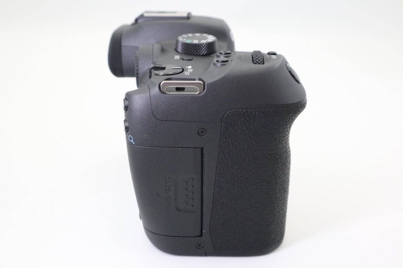 EOS R7 ブラックボディ ミラーレス 元箱付き