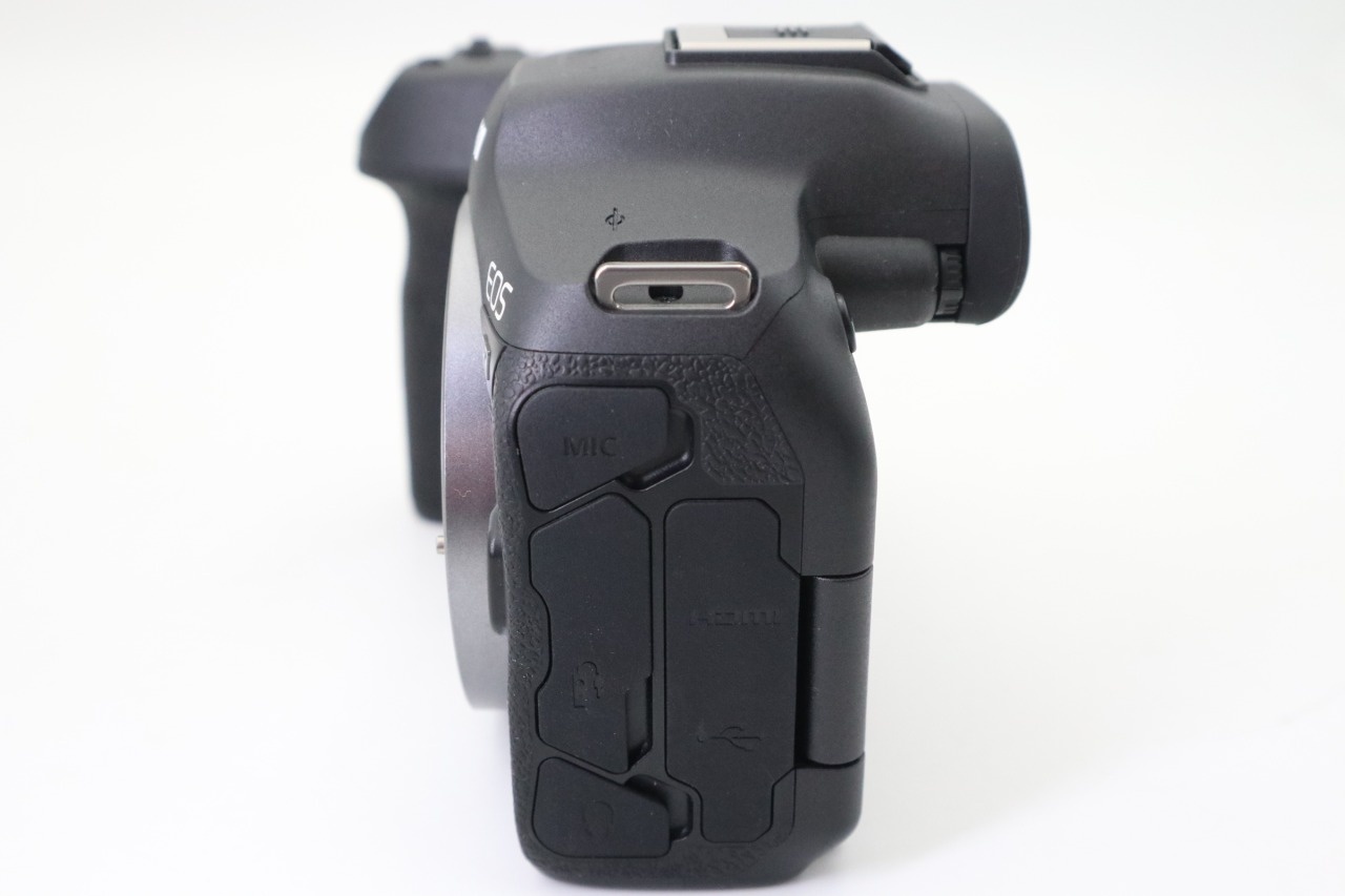 EOS R7 ブラックボディ ミラーレス 元箱付き