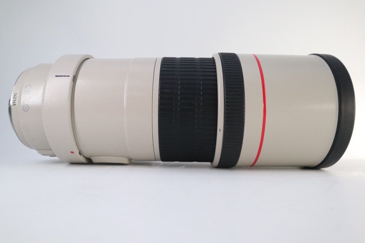 EF 300mm F/4 L IS USM AF