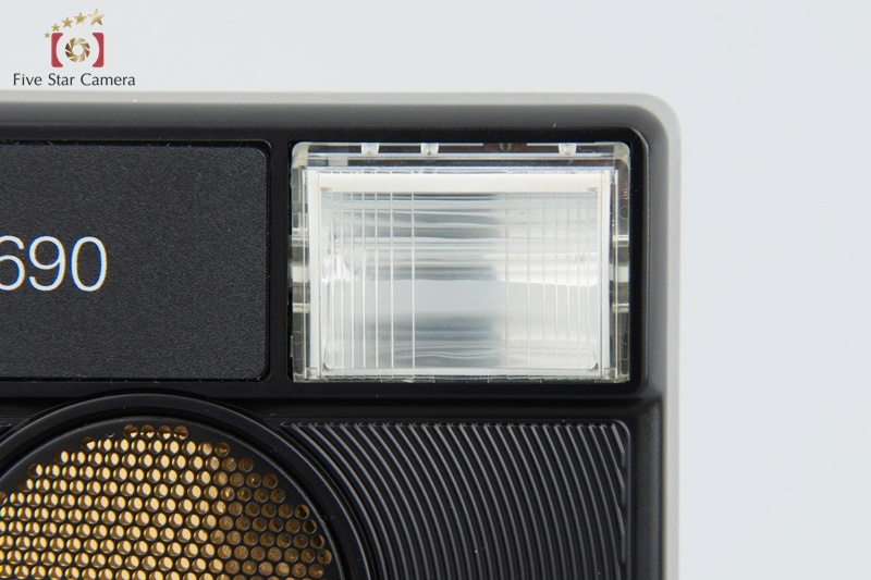 【中古】Polaroid ポラロイド 690 ラピタ限定モデル インスタントフィルムカメラ 元箱付き