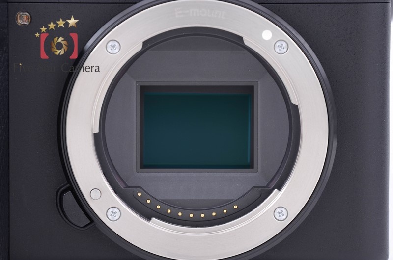 【中古】SONY ソニー α6700 ILCE-6700M 高倍率ズームレンズキット シャッター回数僅少 元箱付き