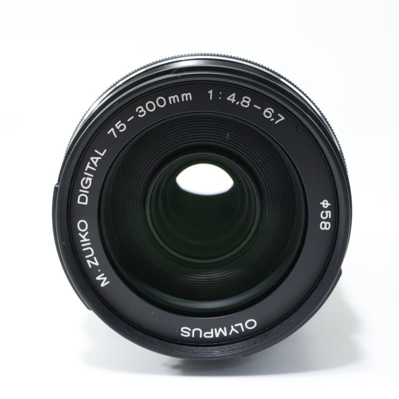 M.ZUIKO DIGITAL ED 75-300mm F4.8-6.7 II