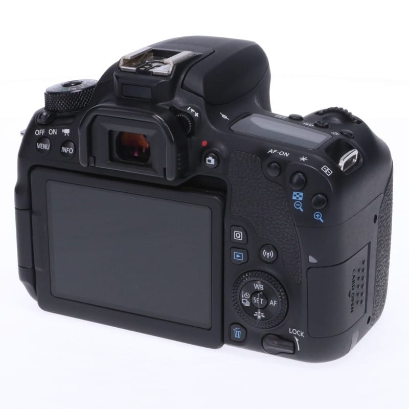 EOS 9000D ボディー