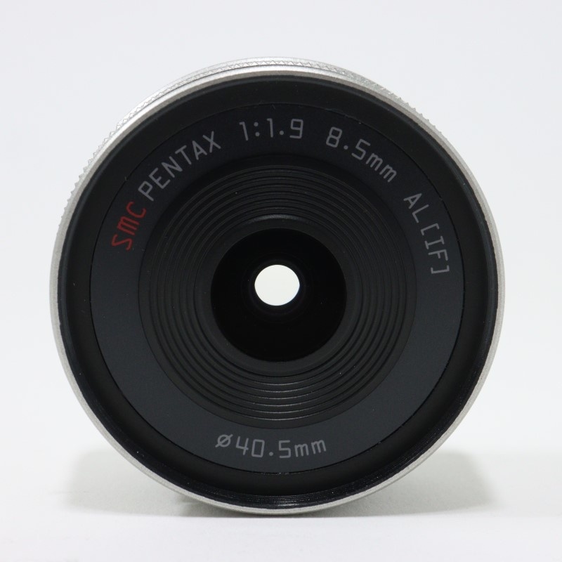01 STANDARD PRIME 8.5mm F/1.9(シルバー)
