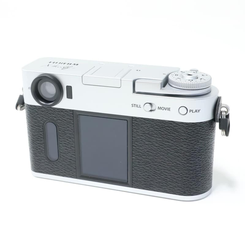 X half (FUJIFILM X-HF1) シルバー