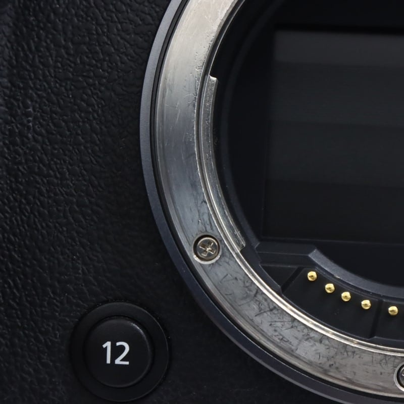 EOS R5 C ボディー