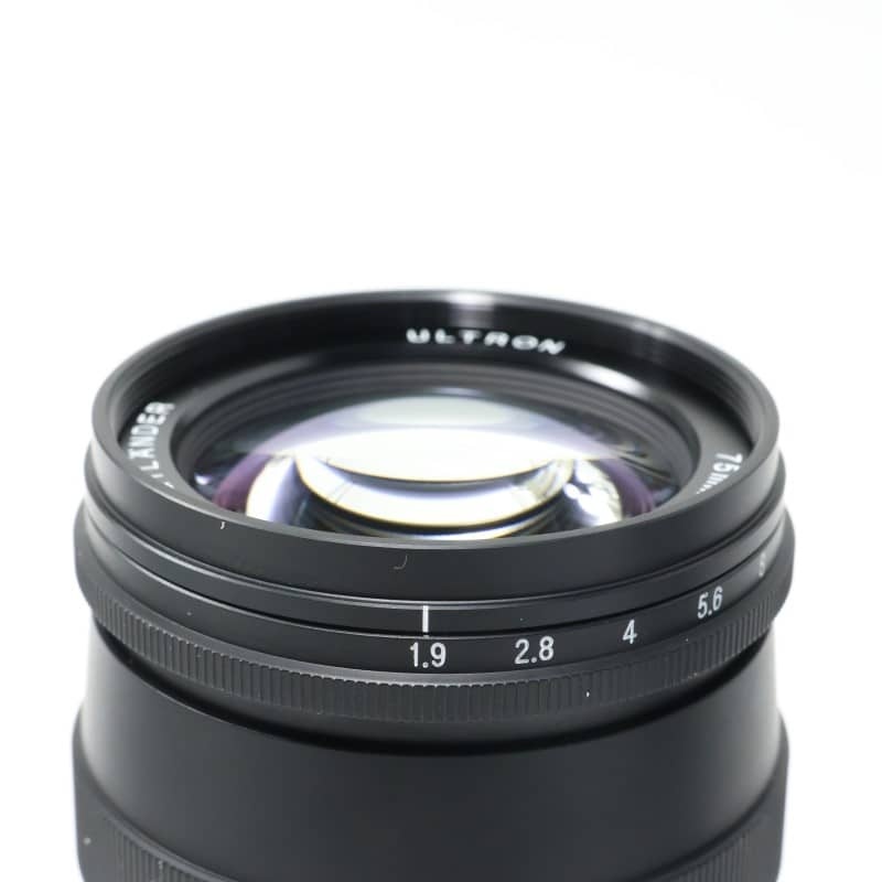 ULTRON 75mm F1.9 MC VM