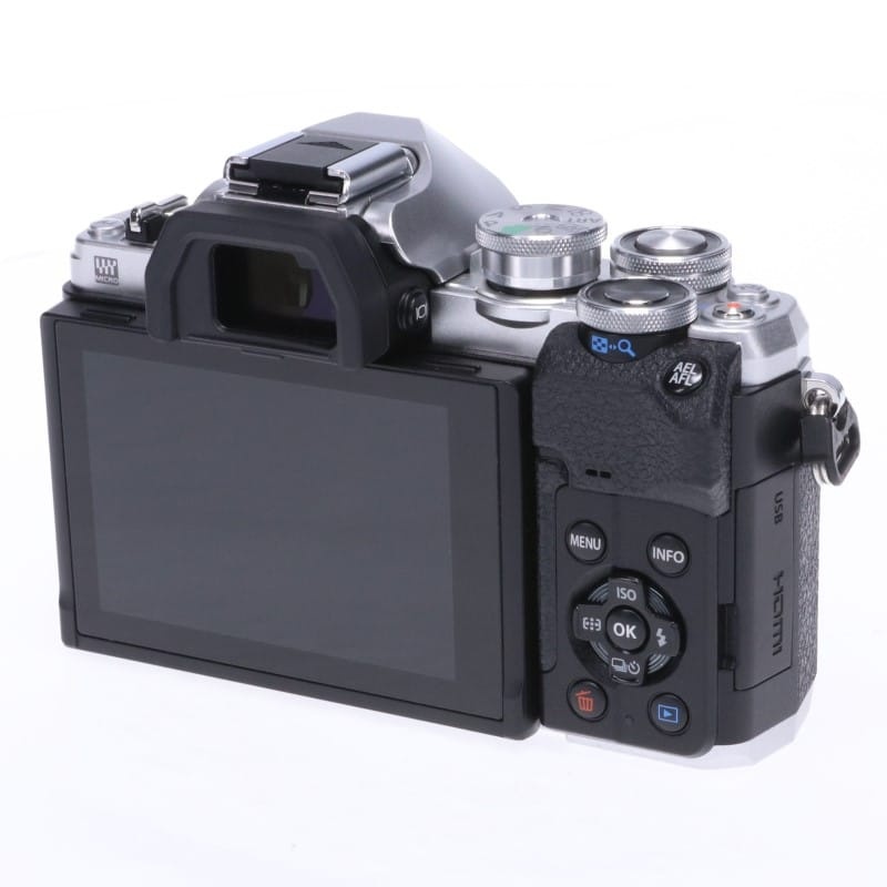 OM-D E-M10 Mark IV ボディー シルバー