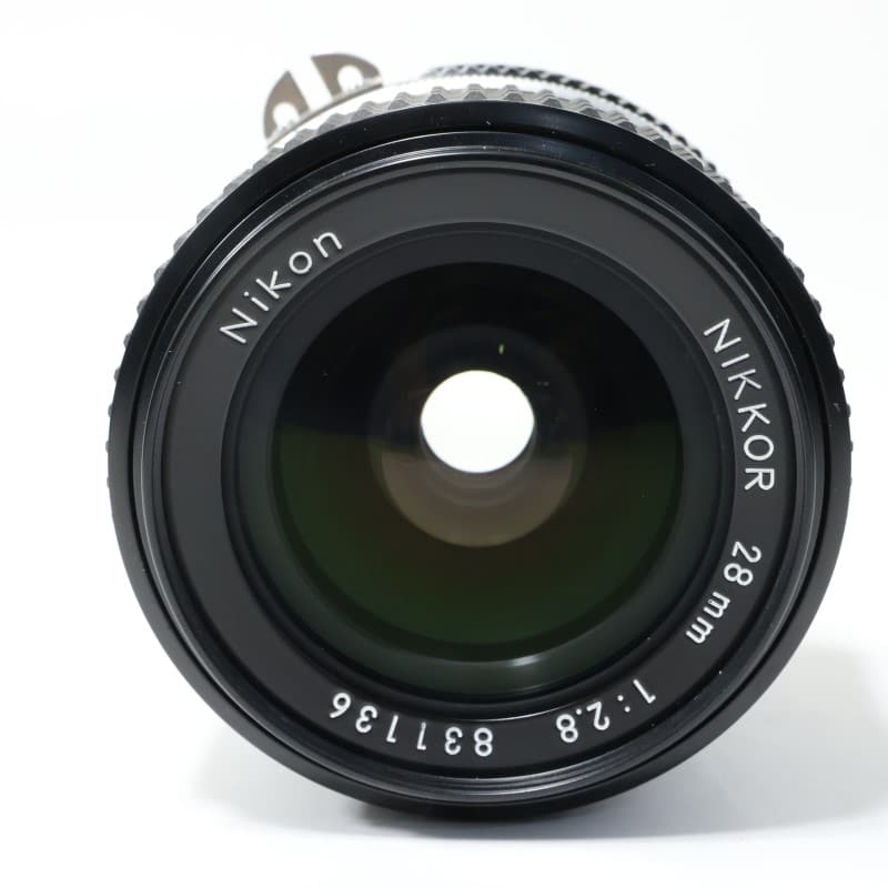 AI Nikkor 28mm f/2.8S
