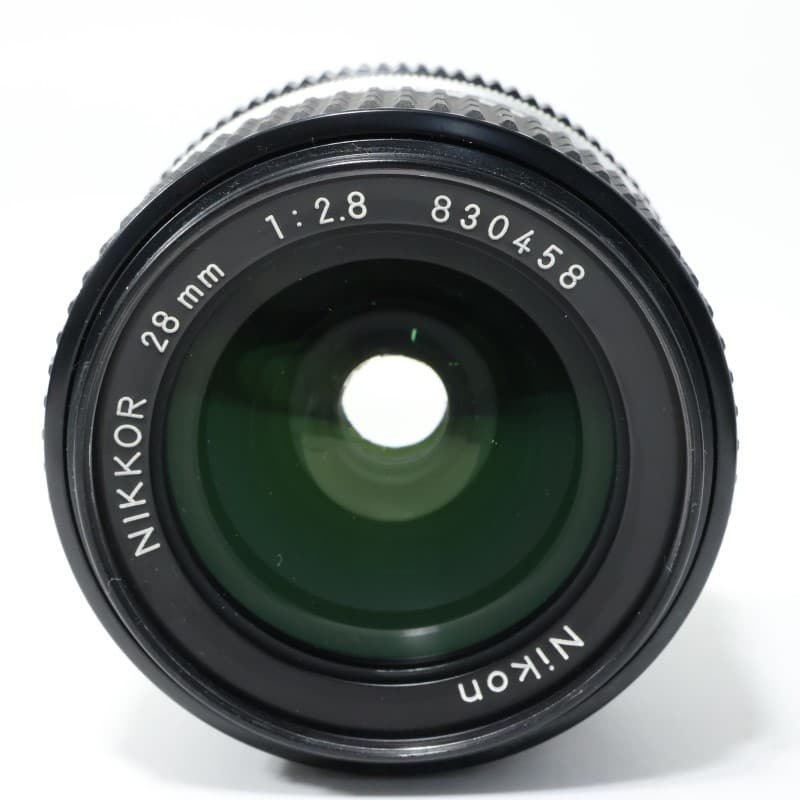 AI Nikkor 28mm f/2.8S