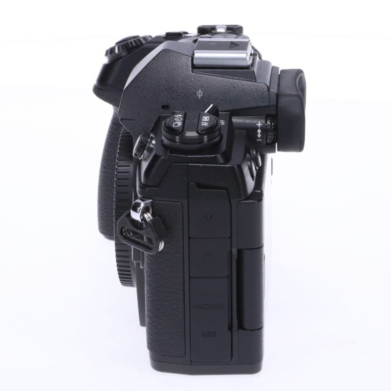 OM-D E-M1 Mark III ボディー