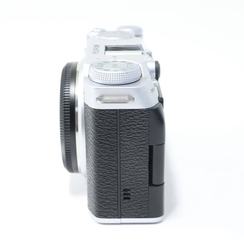 FUJIFILM X-M5 ボディ シルバー