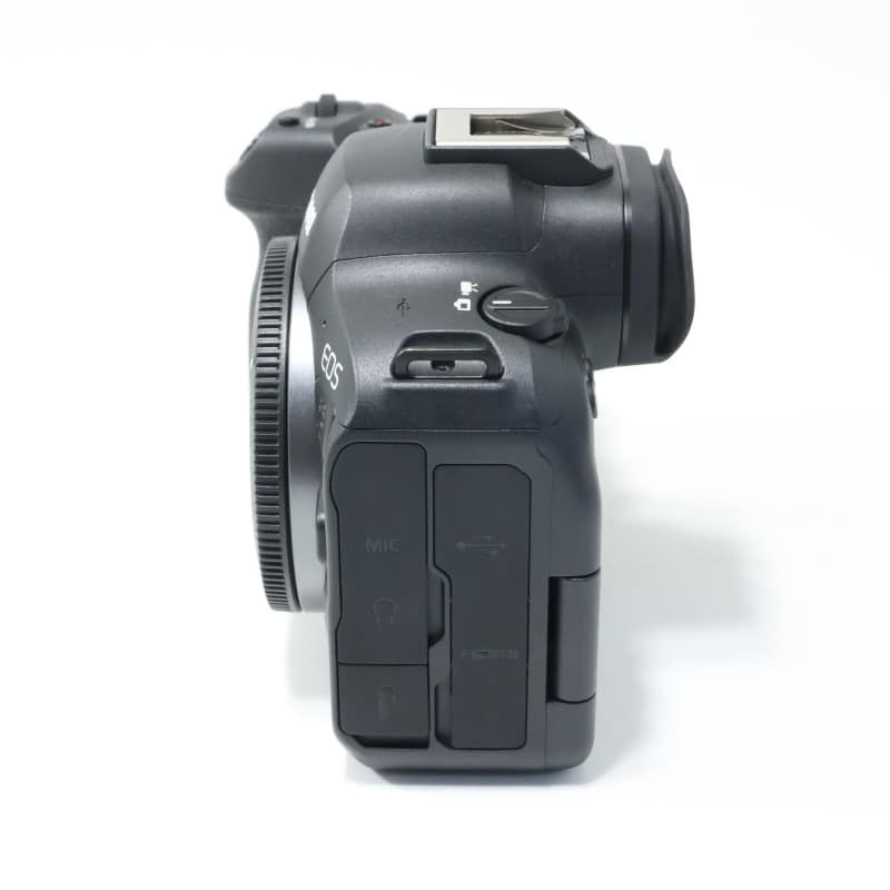 EOS R6 Mark II ボディー