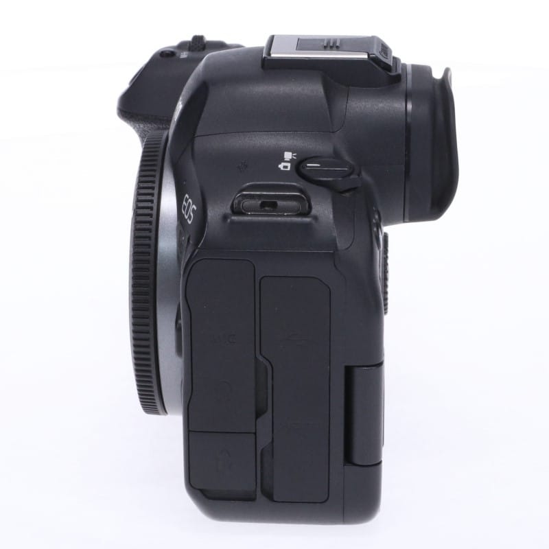 EOS R6 Mark II ボディー