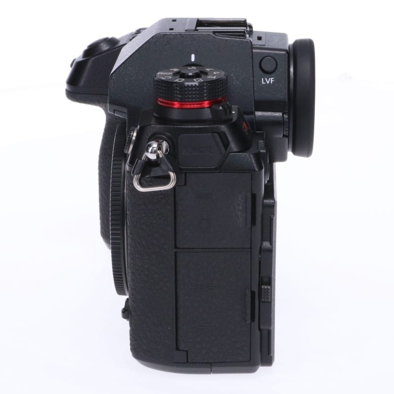 LUMIX S1R ボディ DC-S1R-K