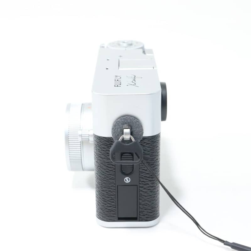 X half (FUJIFILM X-HF1) シルバー