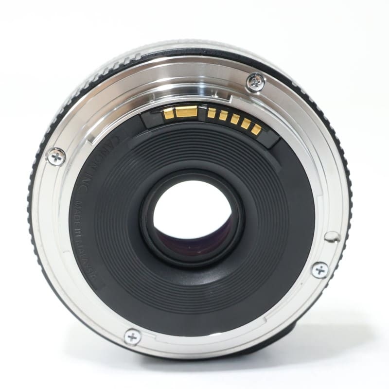 EF40mm F2.8 STM