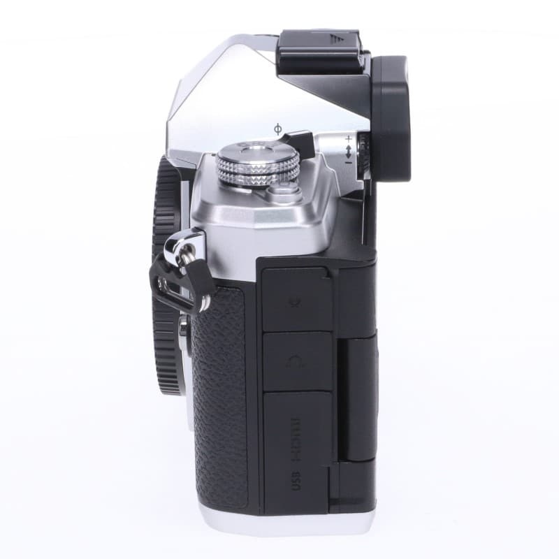 OM SYSTEM OM-3 ボディー シルバー