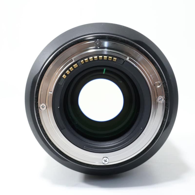 RF135mm F1.8 L IS USM