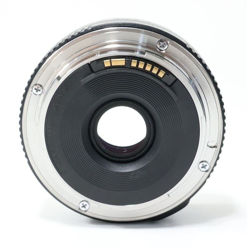 EF 40mm F2.8 STM ブラック